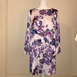 THE LIMITED FLOWERY DRESS FAN SLEEVES SZ 10